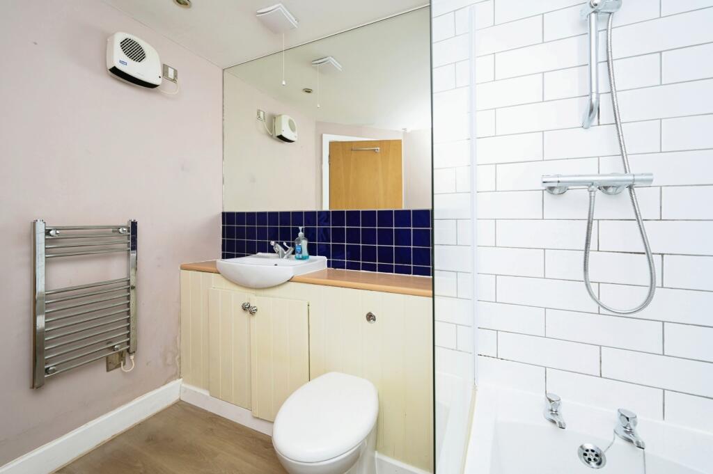 2 bed Apartment