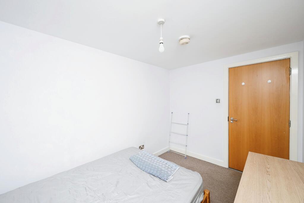 2 bed Apartment