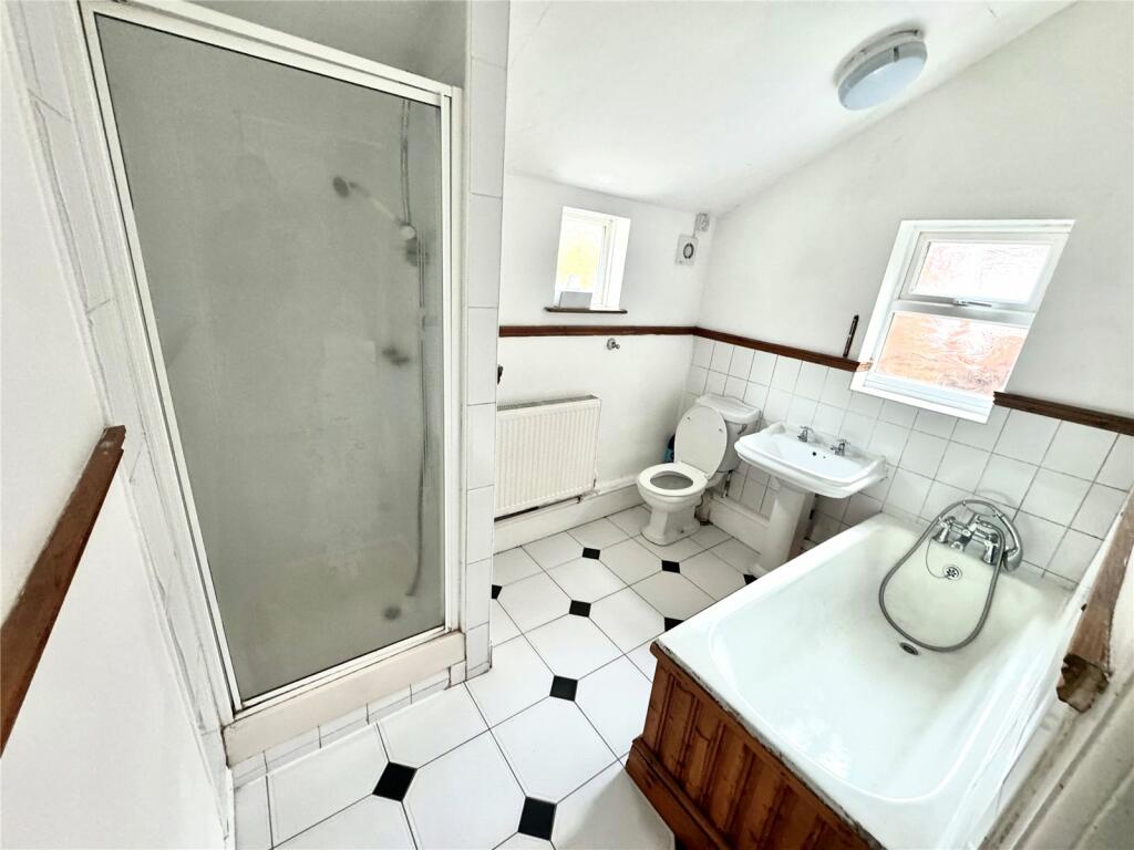 3 bed Terraced