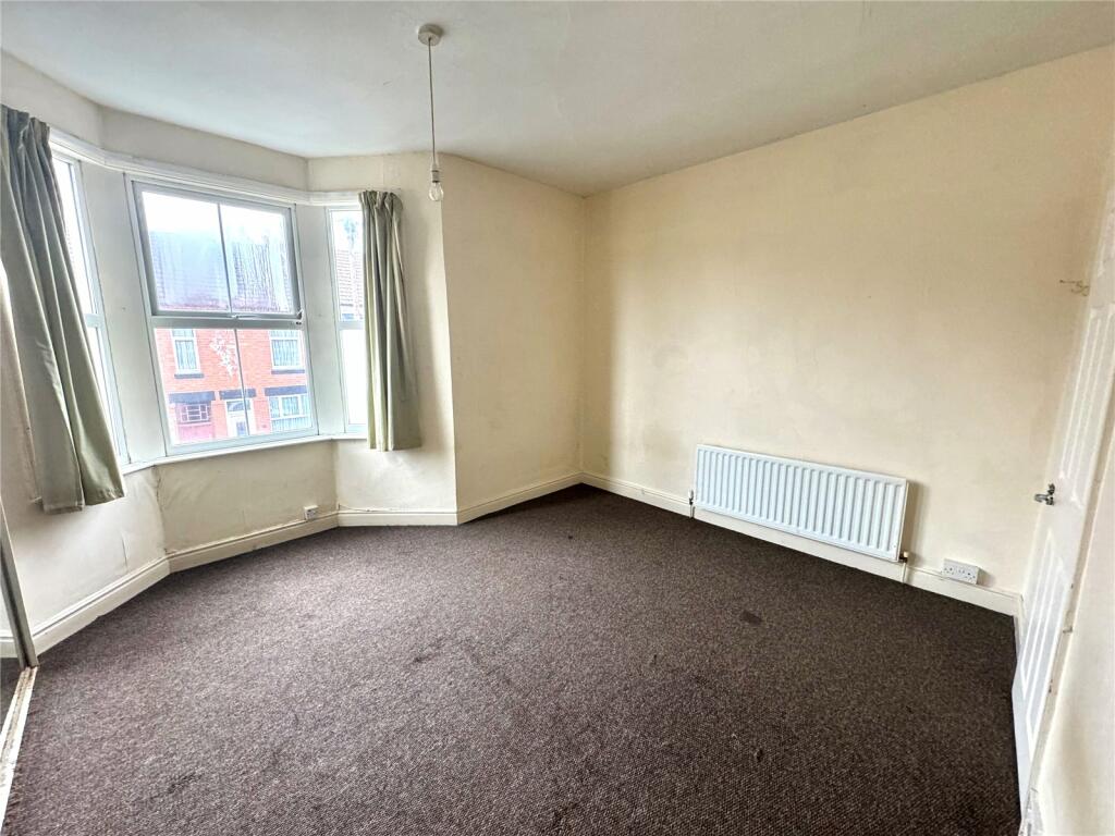 3 bed Terraced