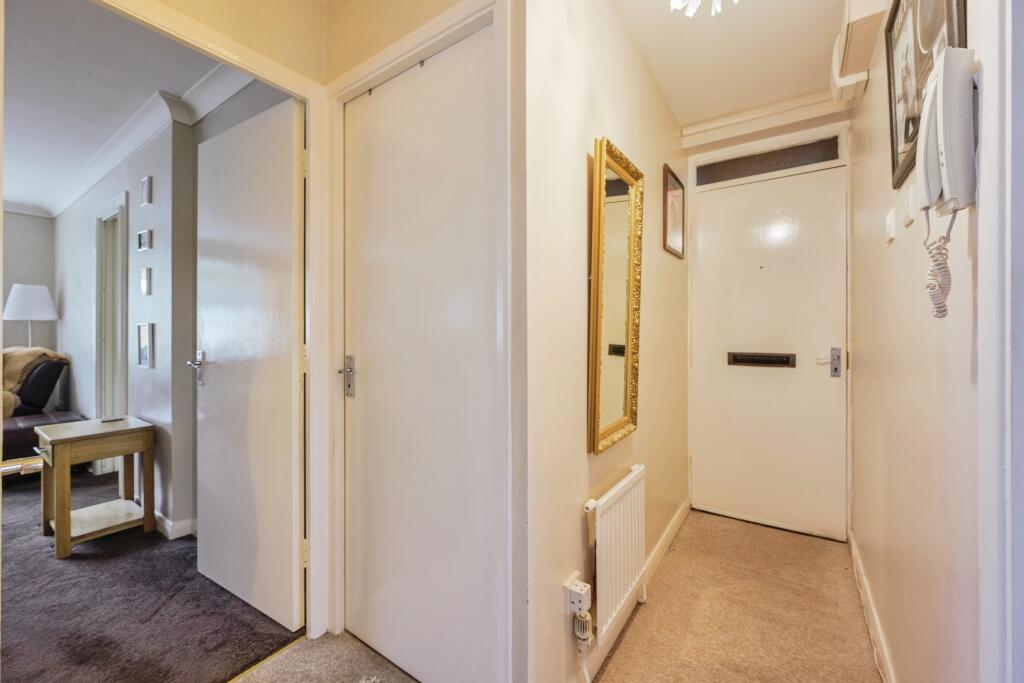 2 bed Block of Apartments