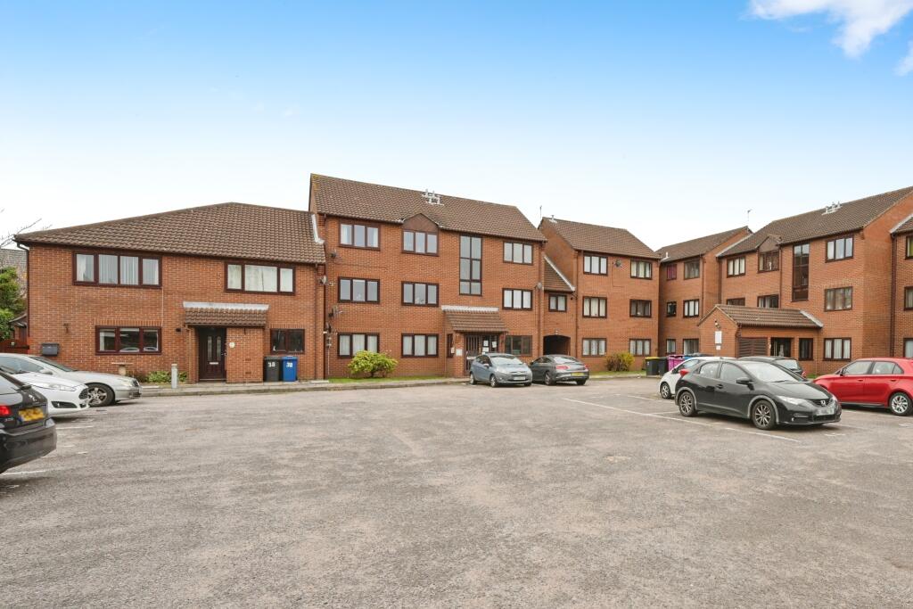 2 bed Block of Apartments