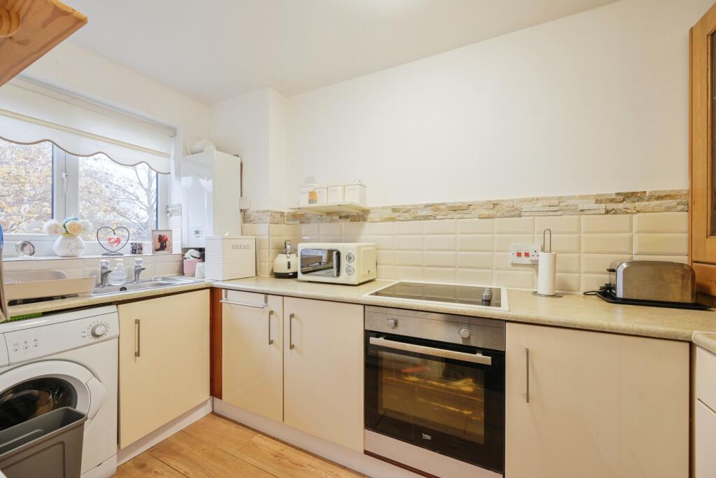 2 bed Block of Apartments