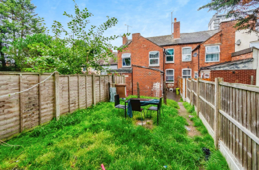 3 bed Terraced