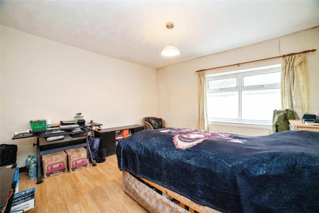2 bed End of Terrace