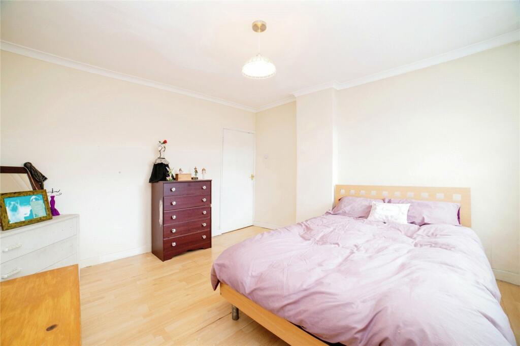 2 bed End of Terrace