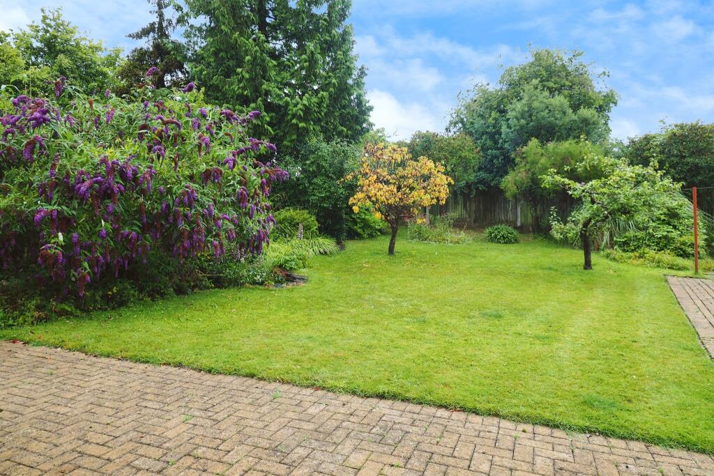 2 bed Detached Bungalow