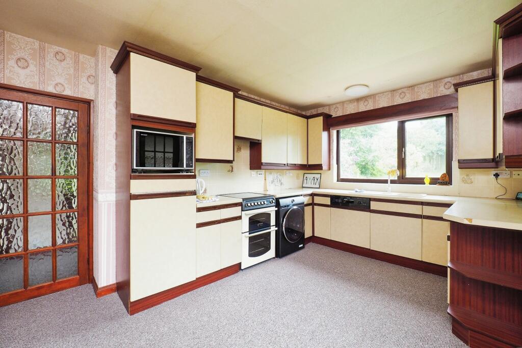 2 bed Detached Bungalow