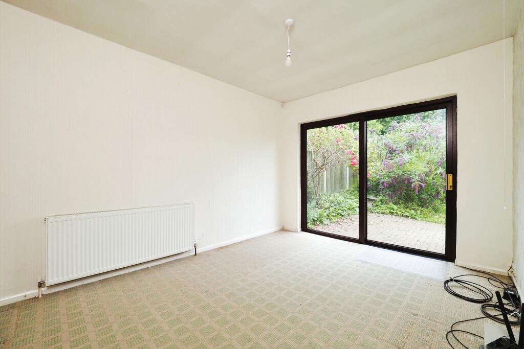2 bed Detached Bungalow