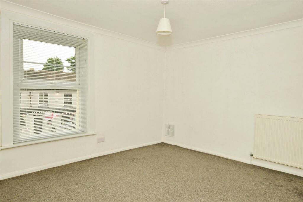 2 bed End of Terrace