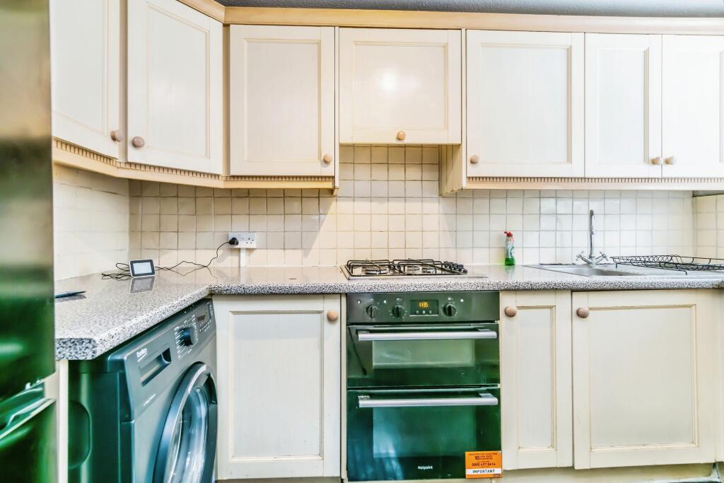 2 bed Apartment