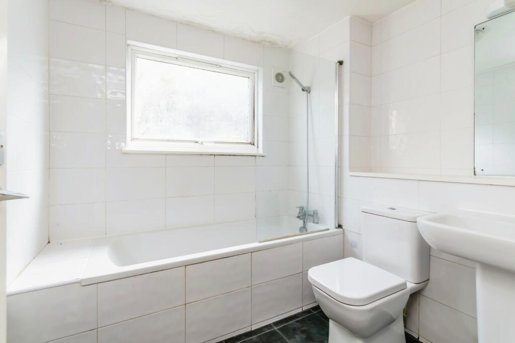 2 bed Apartment