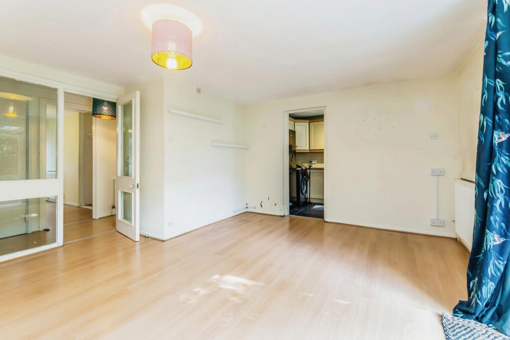 2 bed Apartment