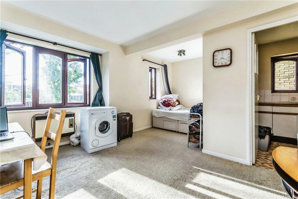 1 bed Studio