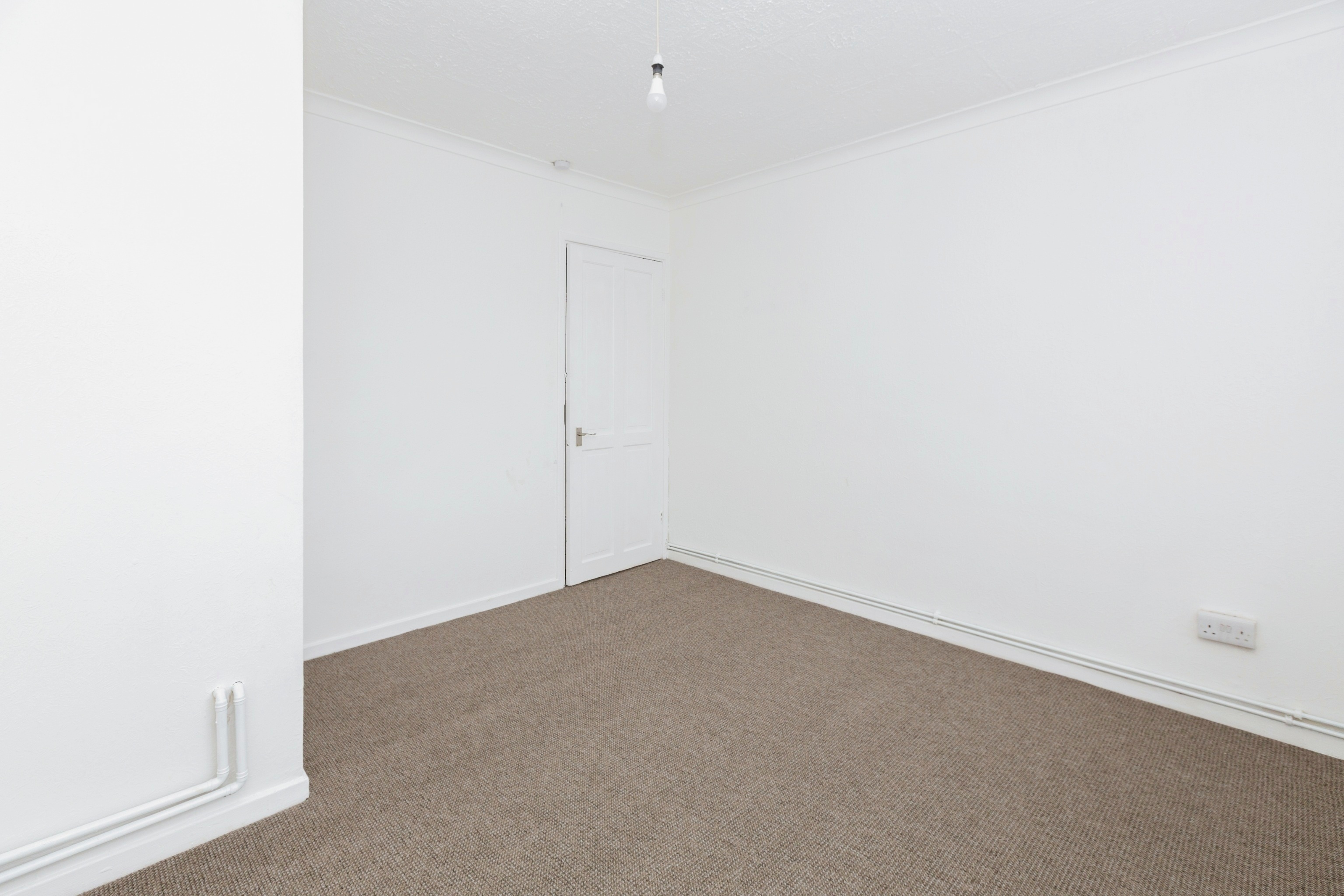 4 bed Terraced