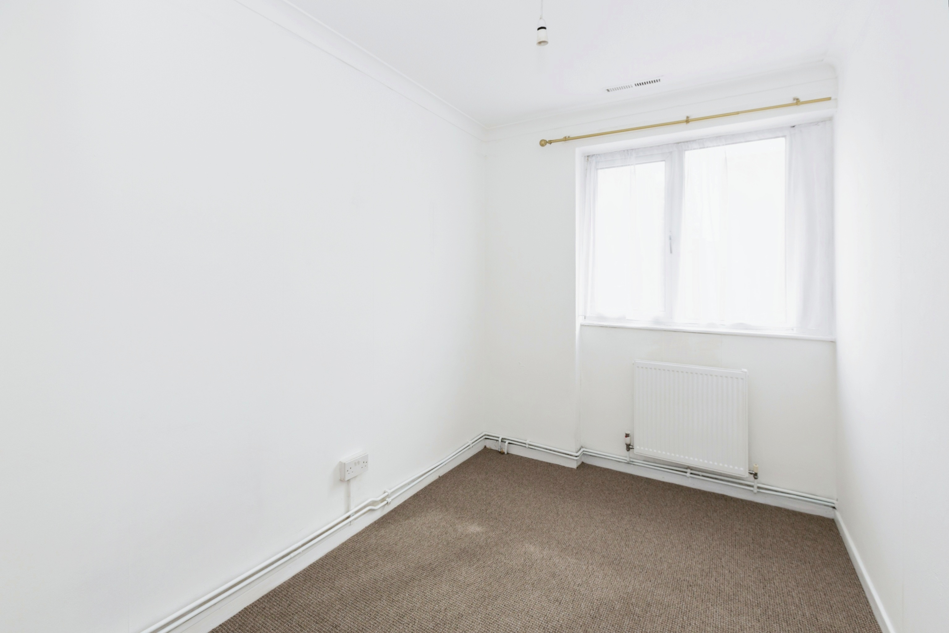 4 bed Terraced