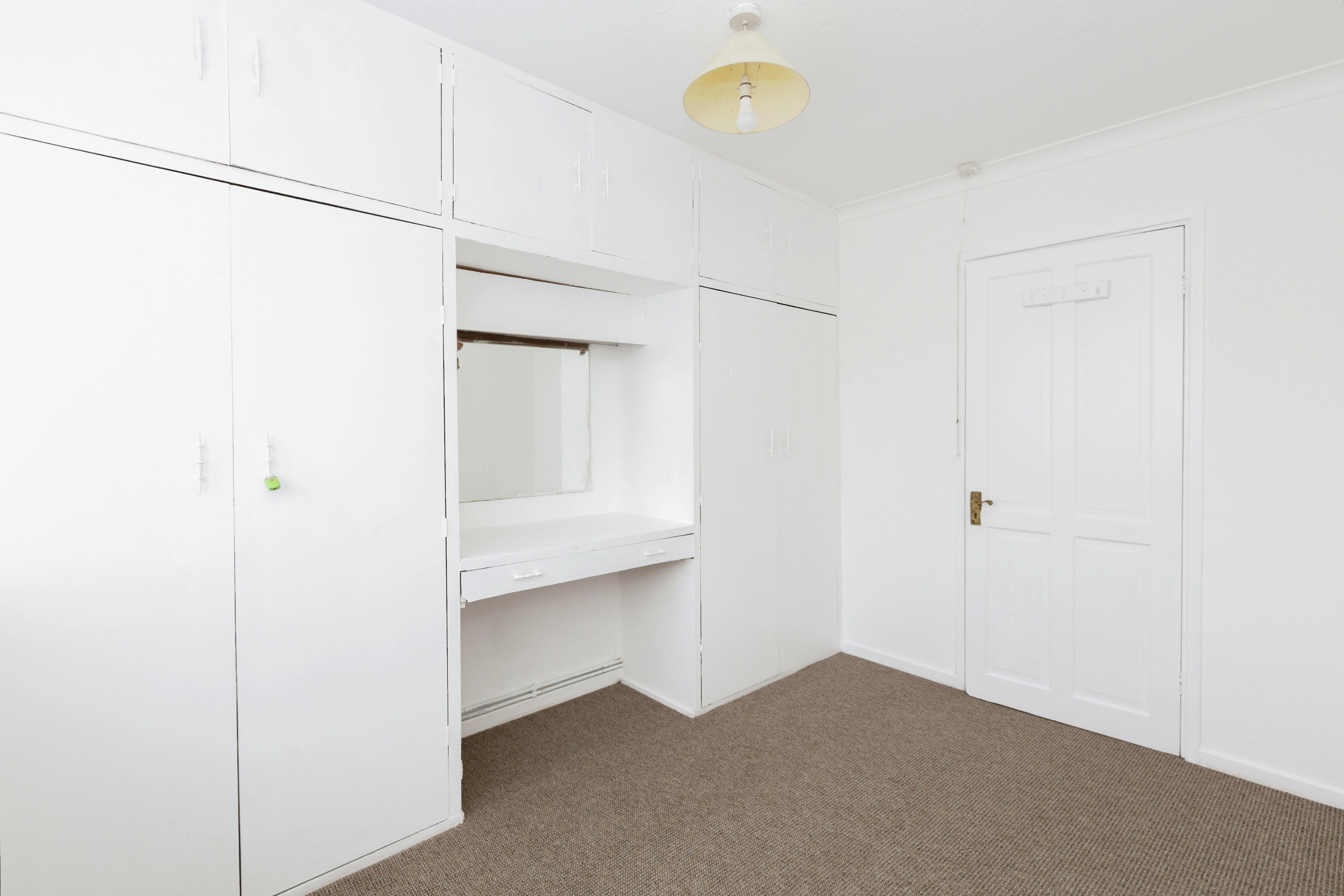 4 bed Terraced