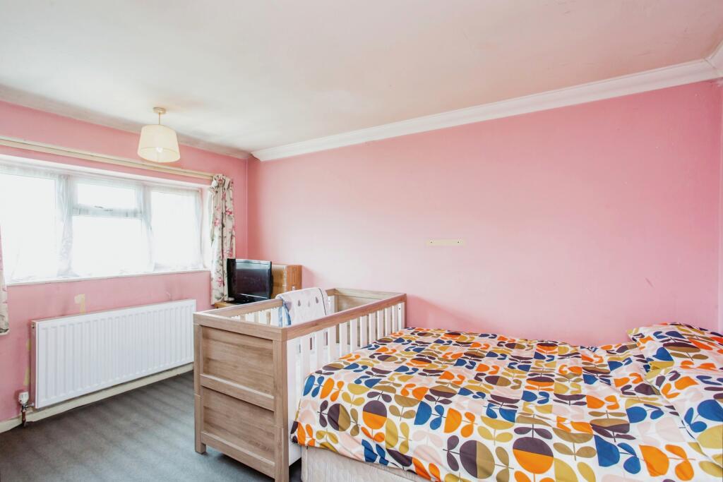 3 bed Terraced