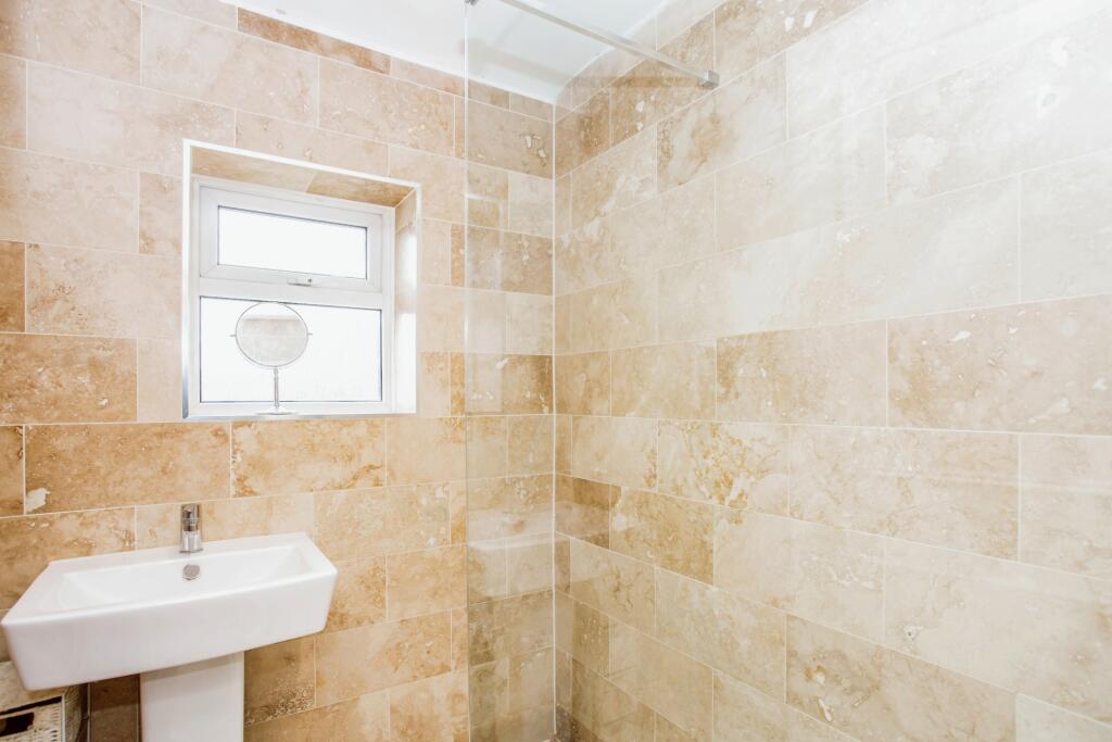 3 bed Terraced