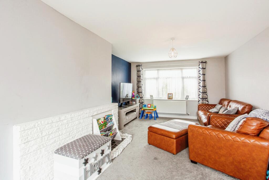 3 bed Terraced