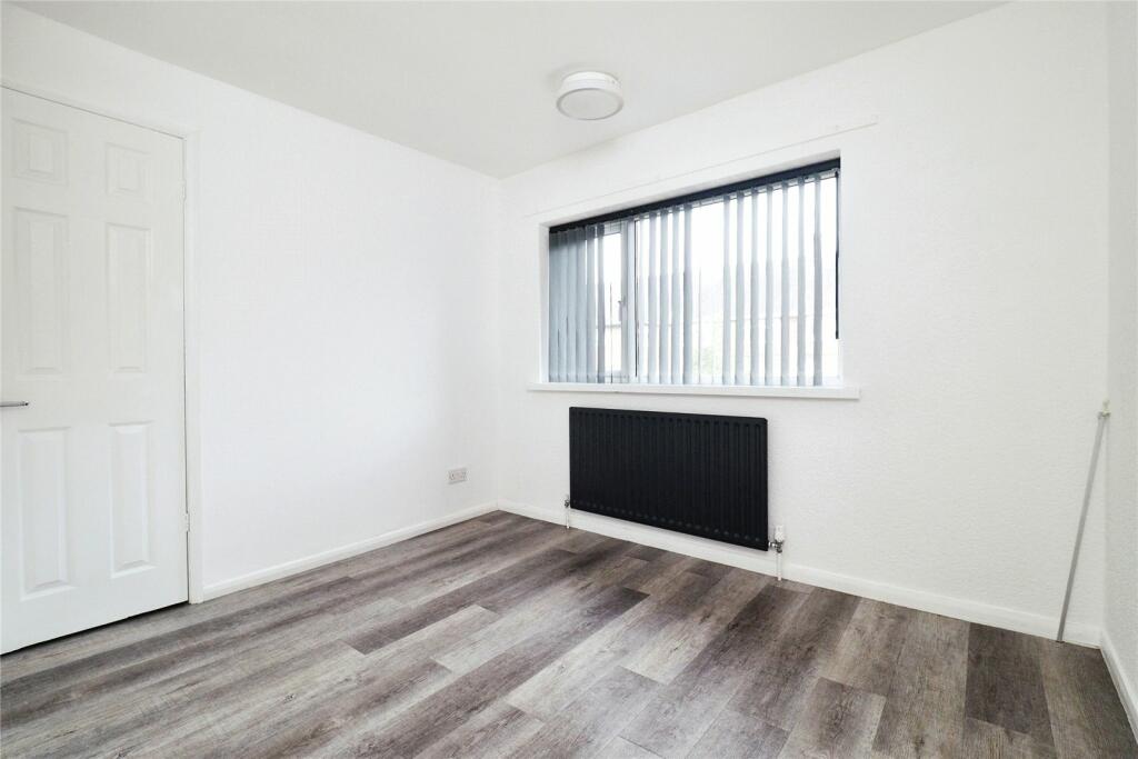 4 bed House