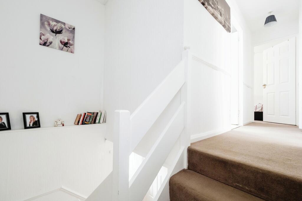 3 bed Terraced