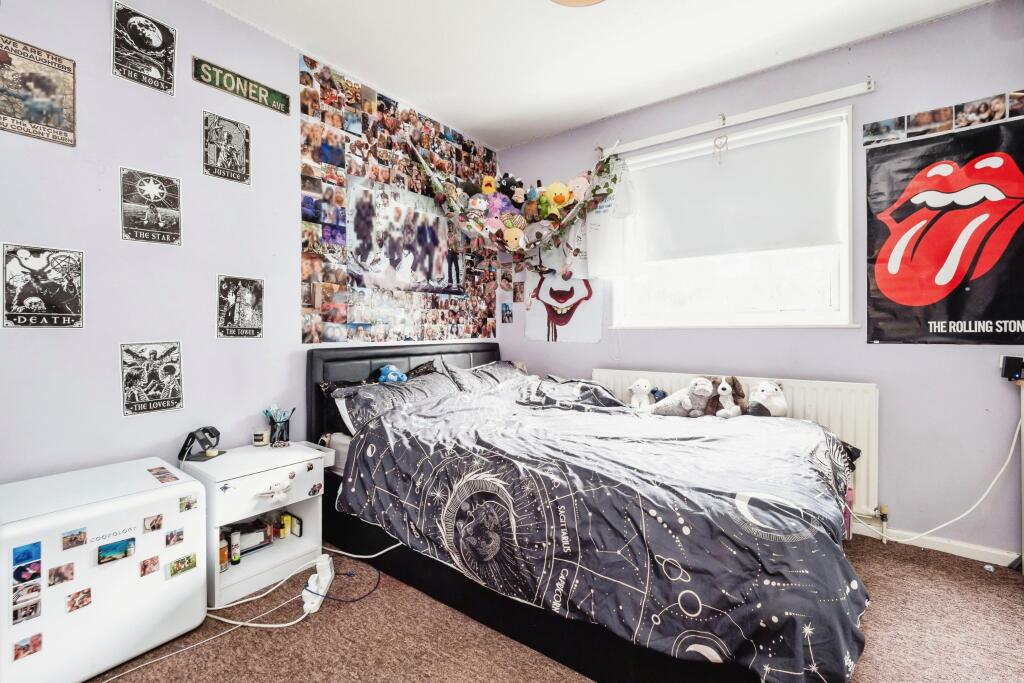 3 bed Terraced