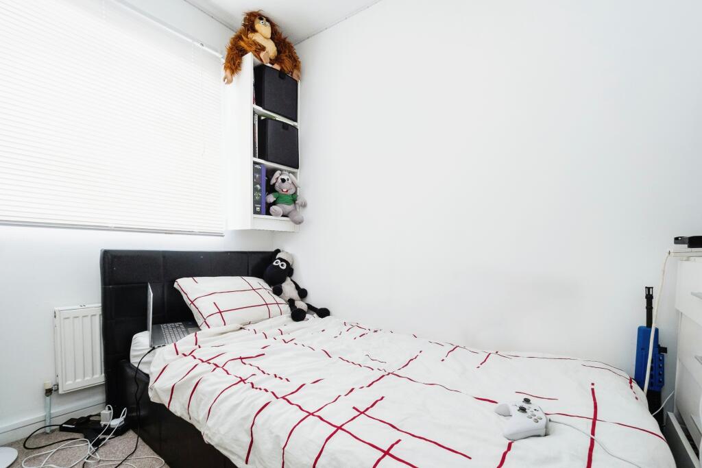 3 bed Terraced