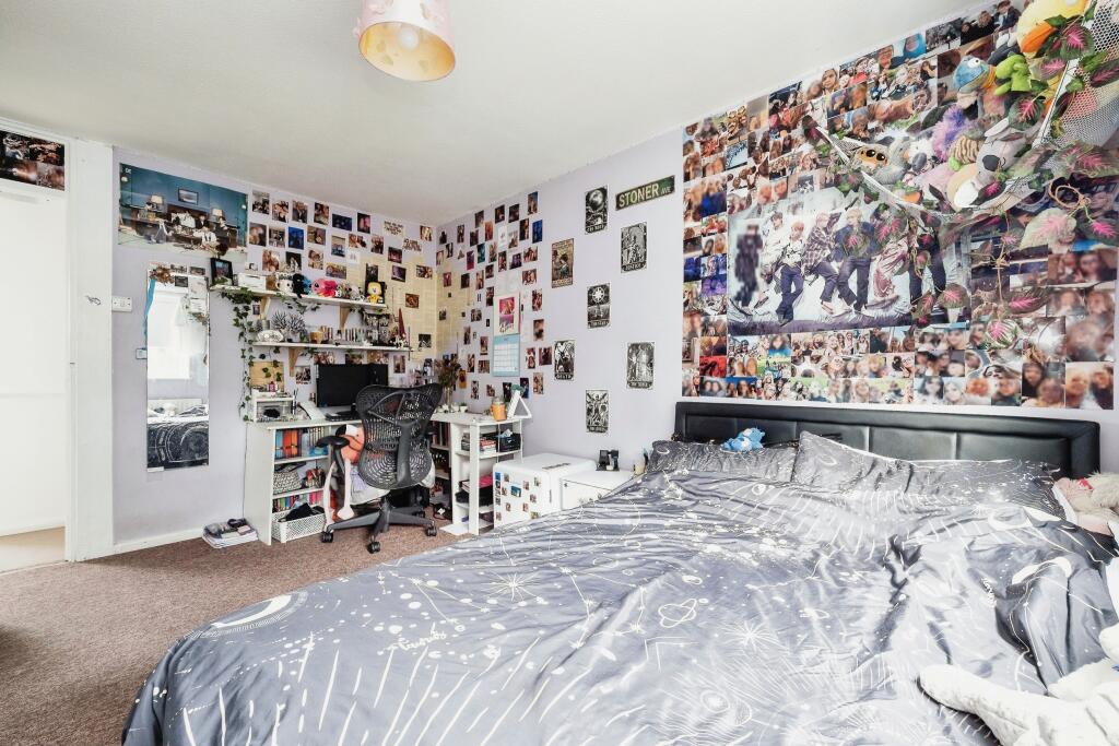 3 bed Terraced