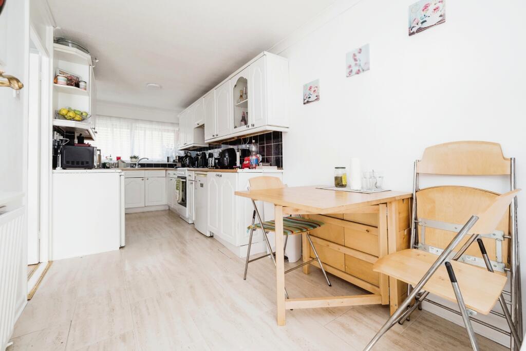 3 bed Terraced