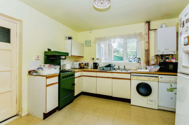 3 bed Semi-Detached