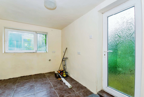 3 bed Semi-Detached