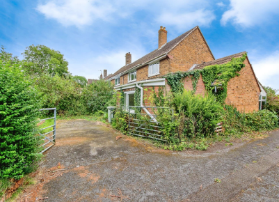 3 bed Semi-Detached