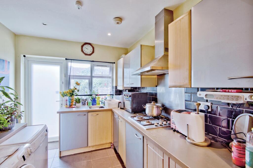 3 bed House