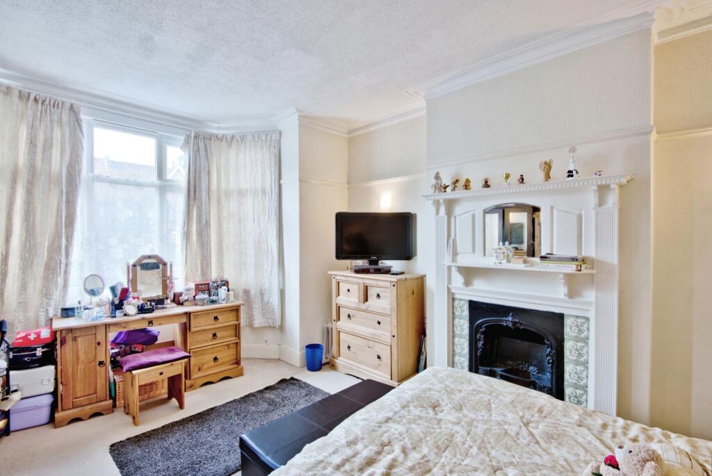 3 bed House