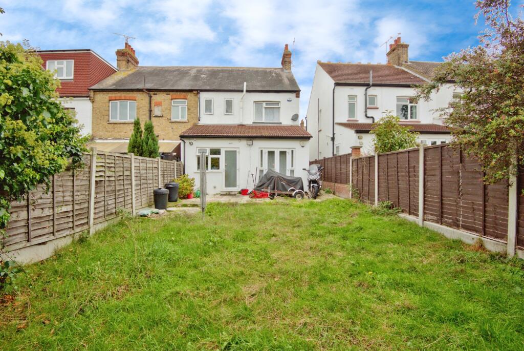 3 bed House