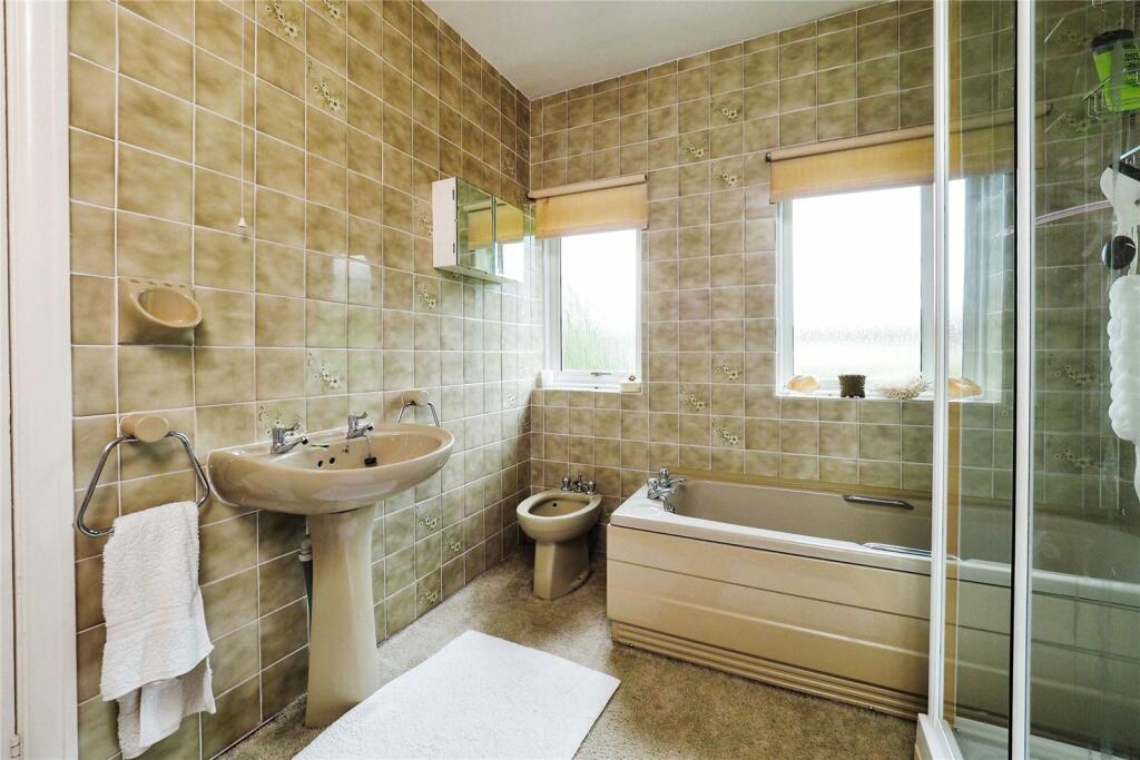 3 bed Detached
