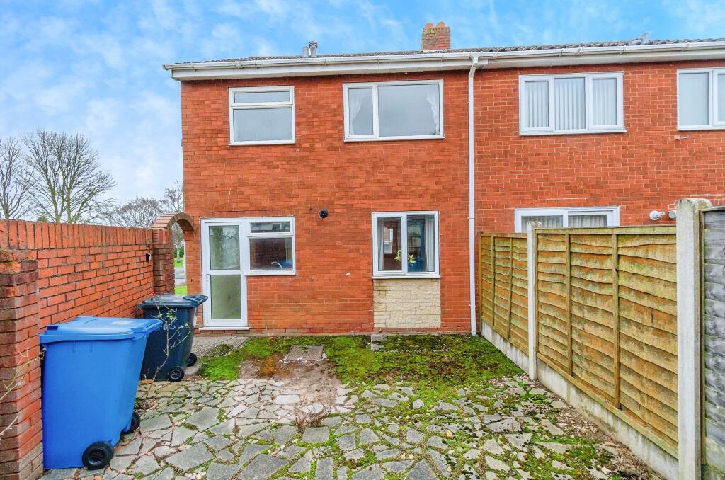 3 bed Semi-Detached