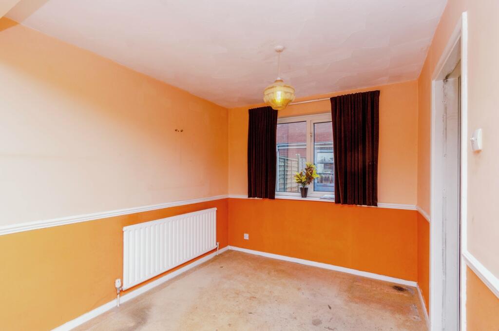 3 bed Semi-Detached