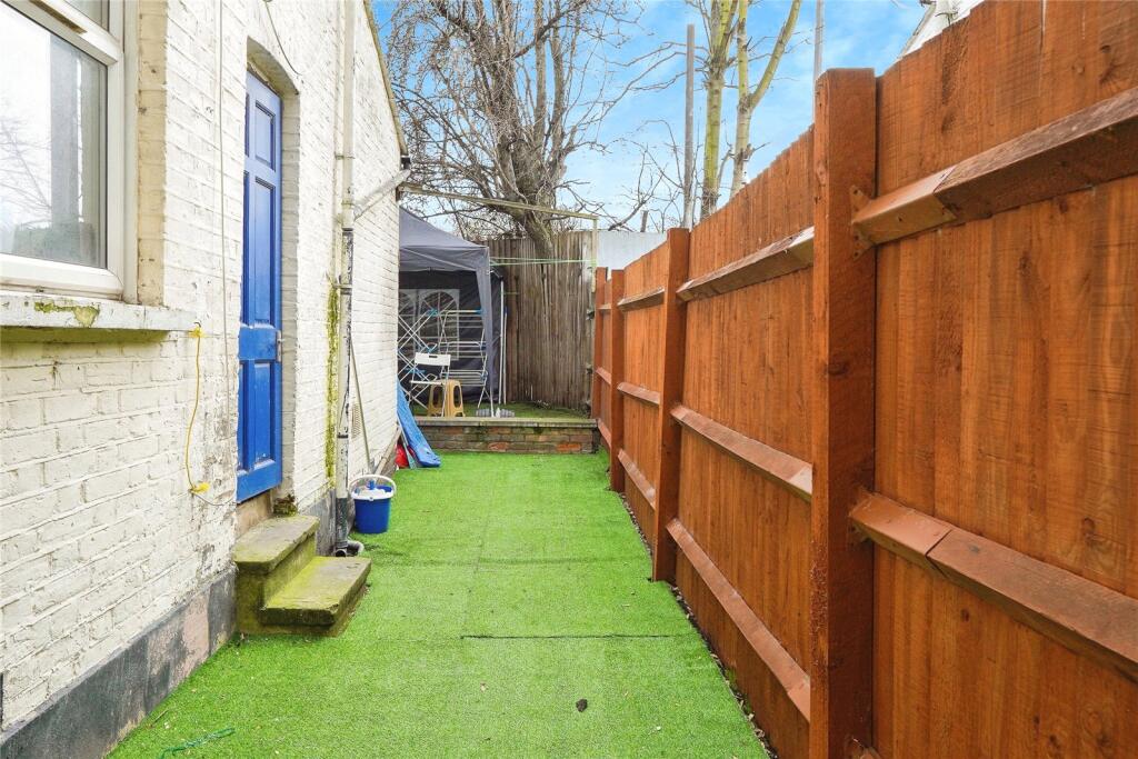 3 bed Apartment