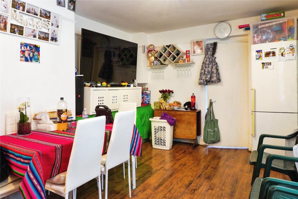 3 bed Apartment