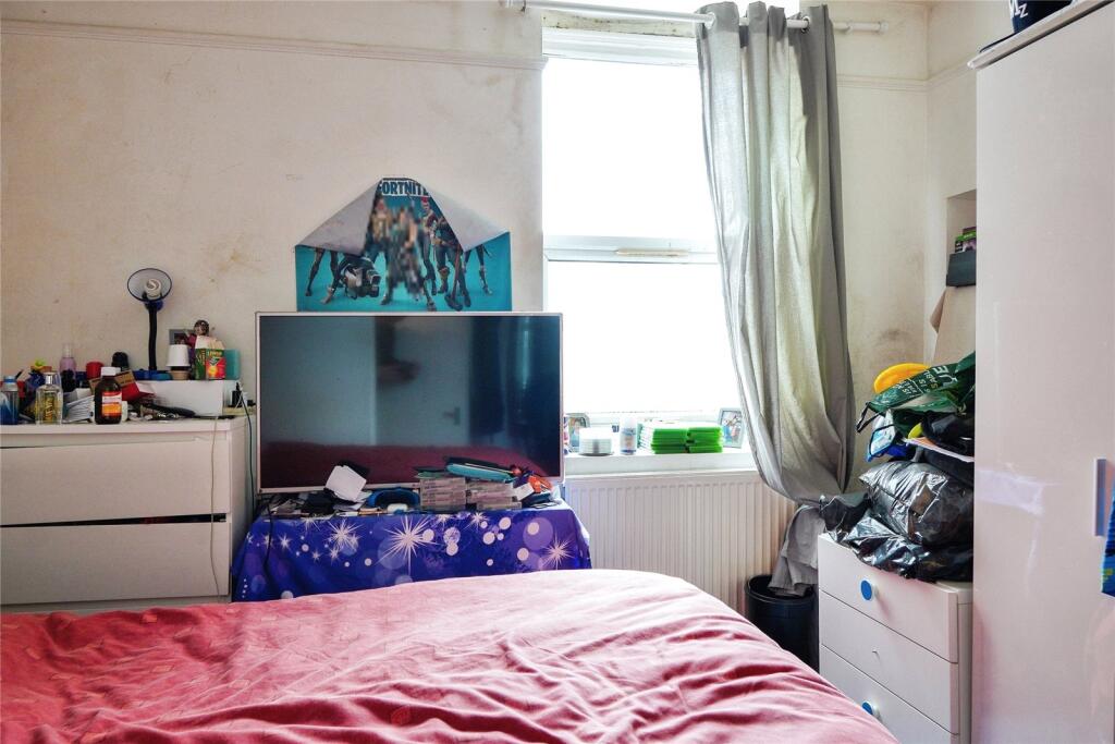 3 bed Apartment