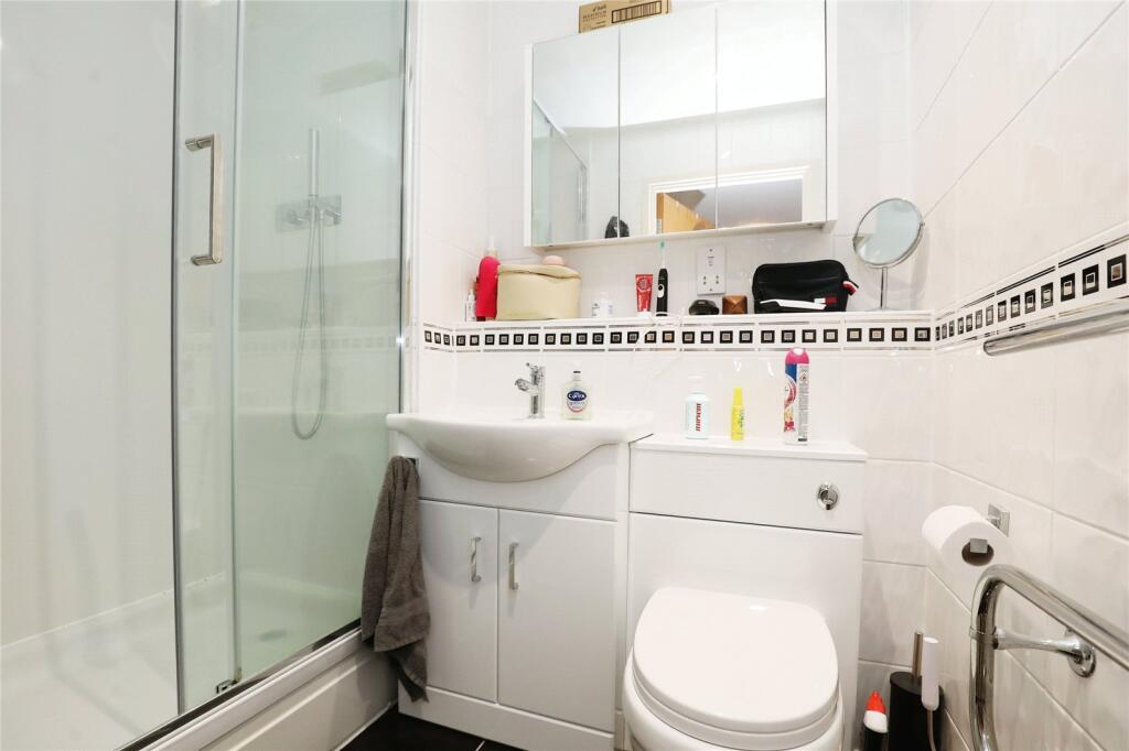 2 bed Apartment