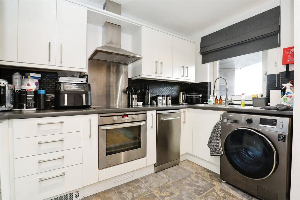 2 bed Apartment
