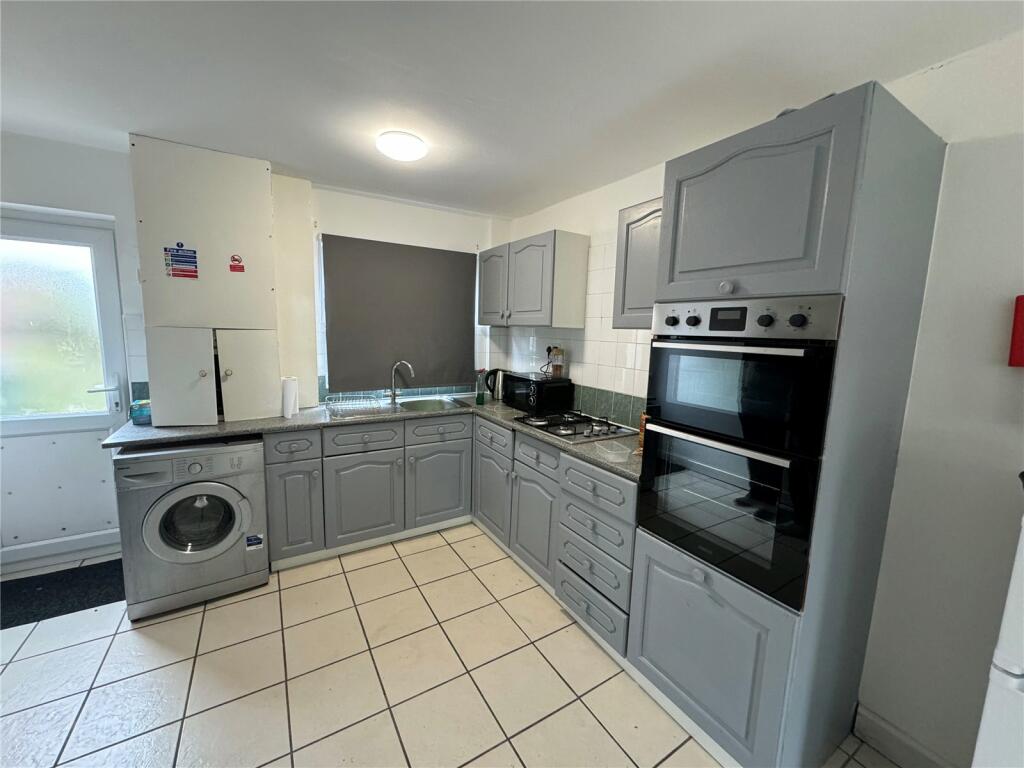 3 bed Terraced