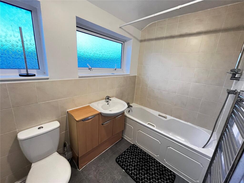 3 bed Terraced