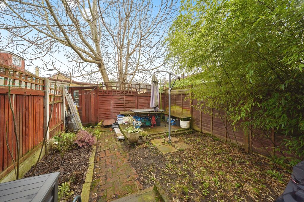 2 bed Terraced