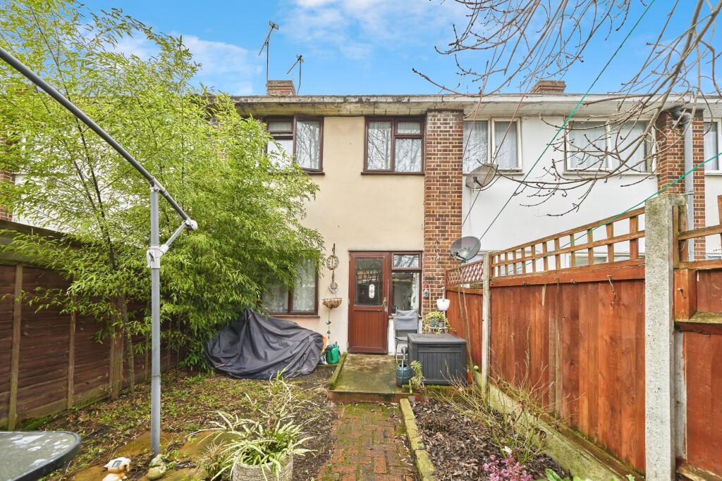 2 bed Terraced