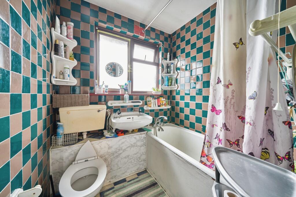 2 bed Terraced