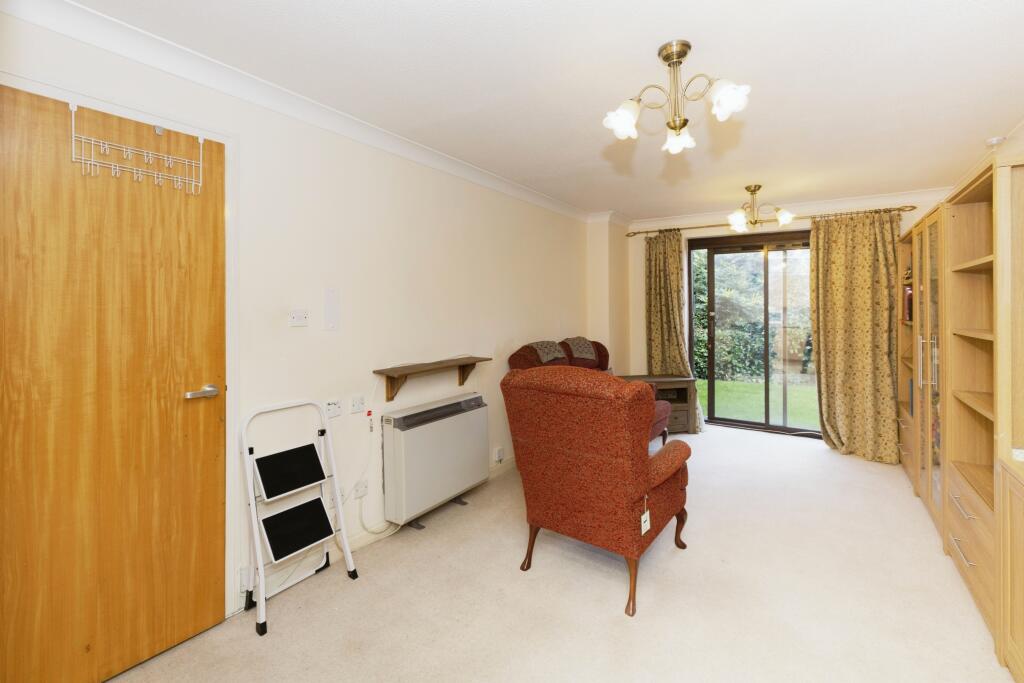 1 bed Retirement Property